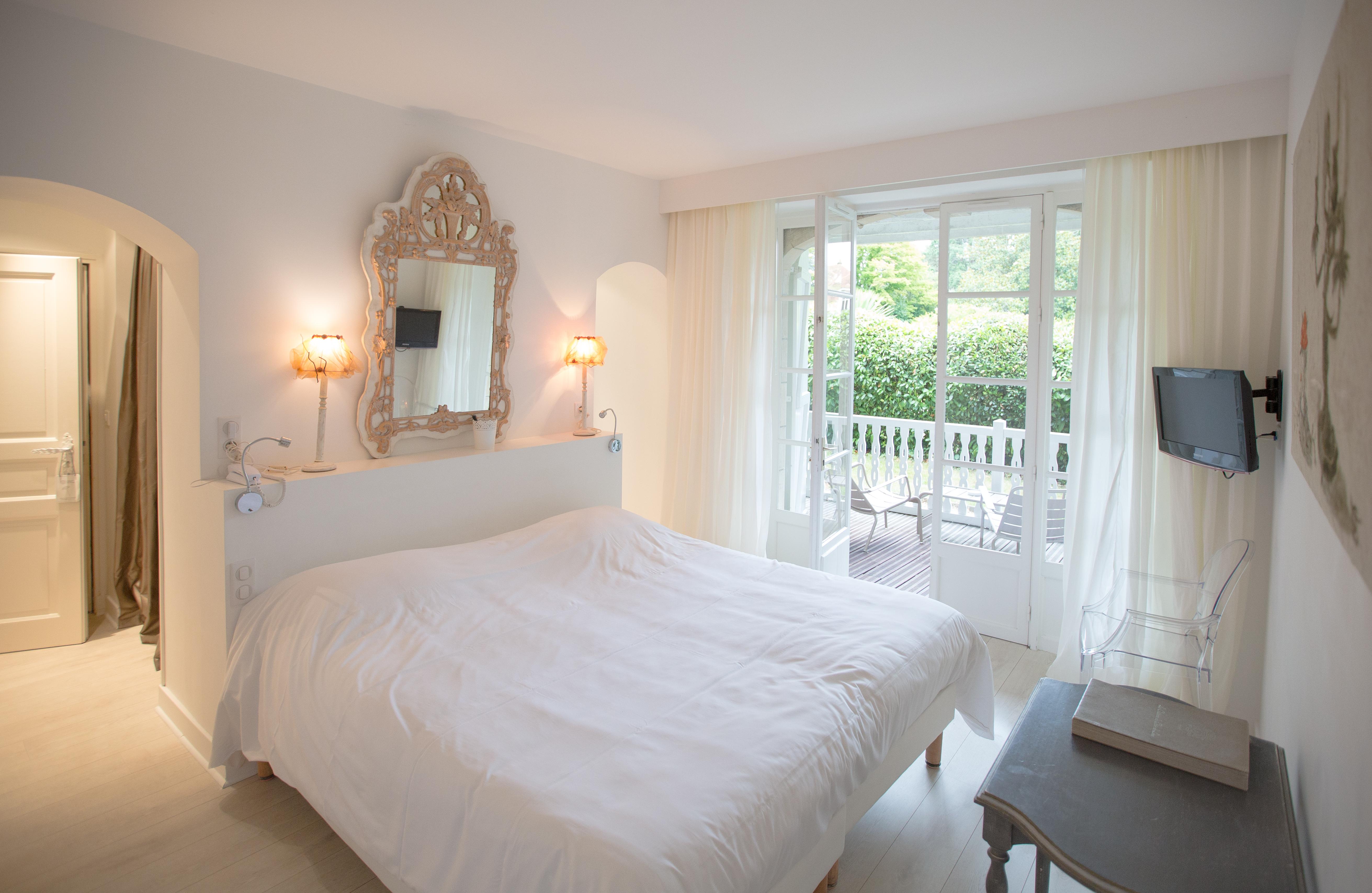 Chateau Du Clair De Lune - Boutique Luxury Hotel Biarriz Exterior foto