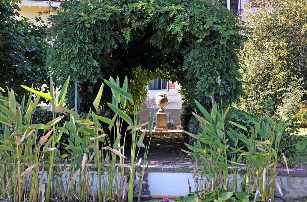 Chateau Du Clair De Lune - Boutique Luxury Hotel Biarriz Exterior foto